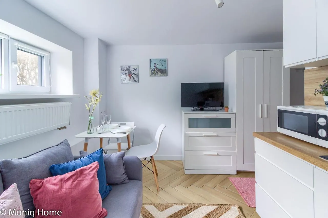 شقة وارسو M&R Apartament Smart&Bright Batorego 16, Netflix, Free Wifi, Metro I Park Pole Mokotowskie, Stodola, Self Check-In, 5 Minut Od Centrum